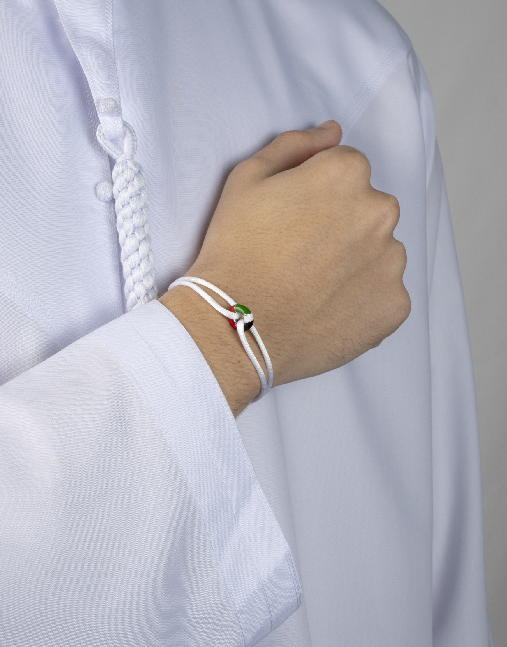 #Color_White