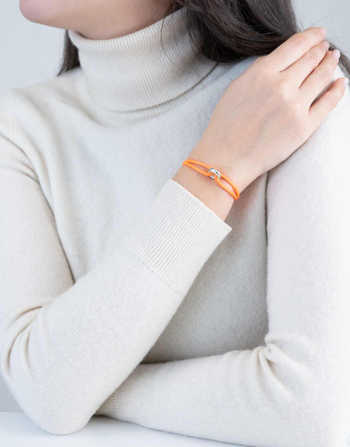 #Color_Neon Orange
